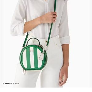 NWOT Kate Spade traveler canteen crossbody striped green and white 💚🤍